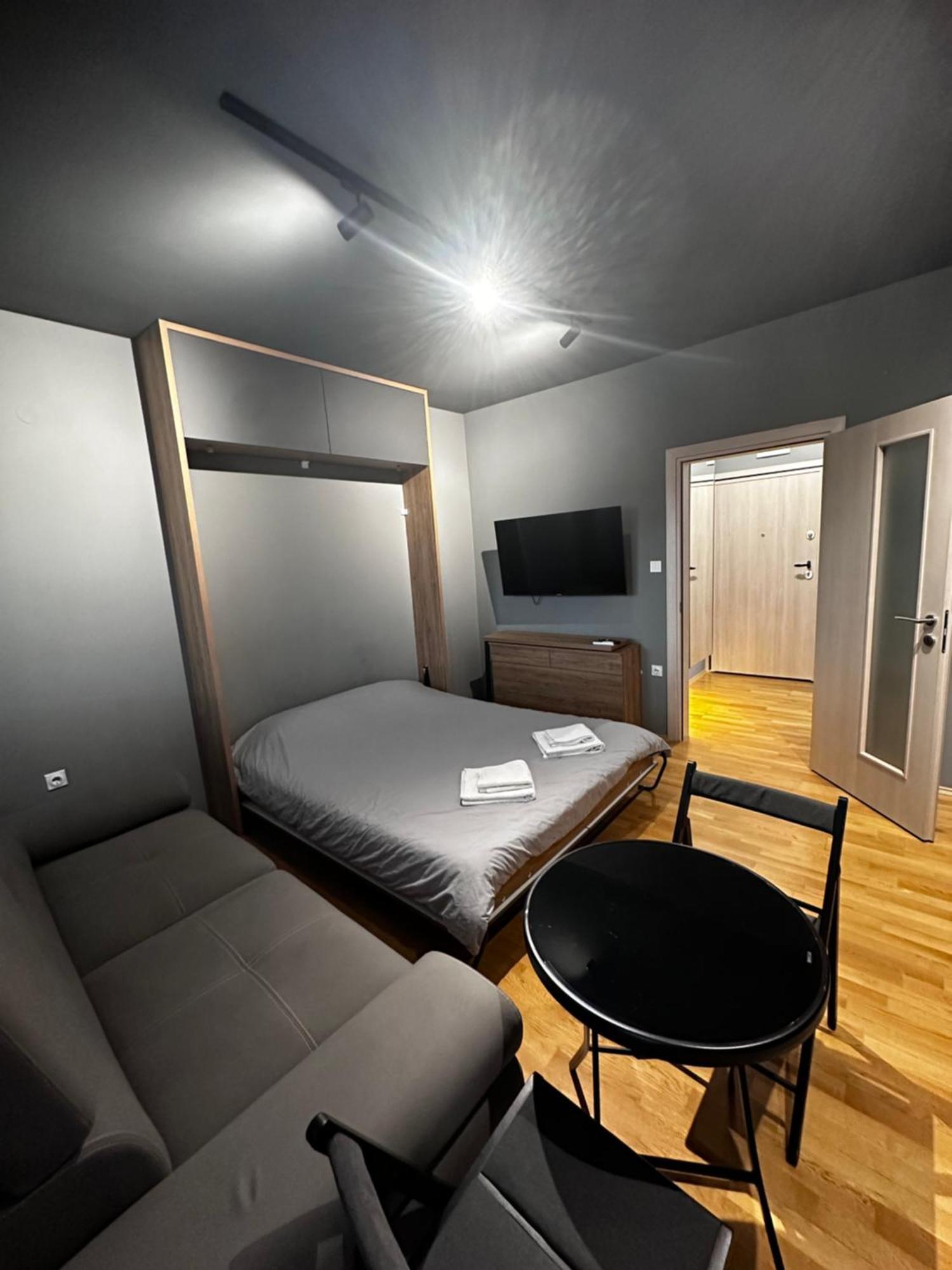 Ambe Apartments Bitola Exterior foto