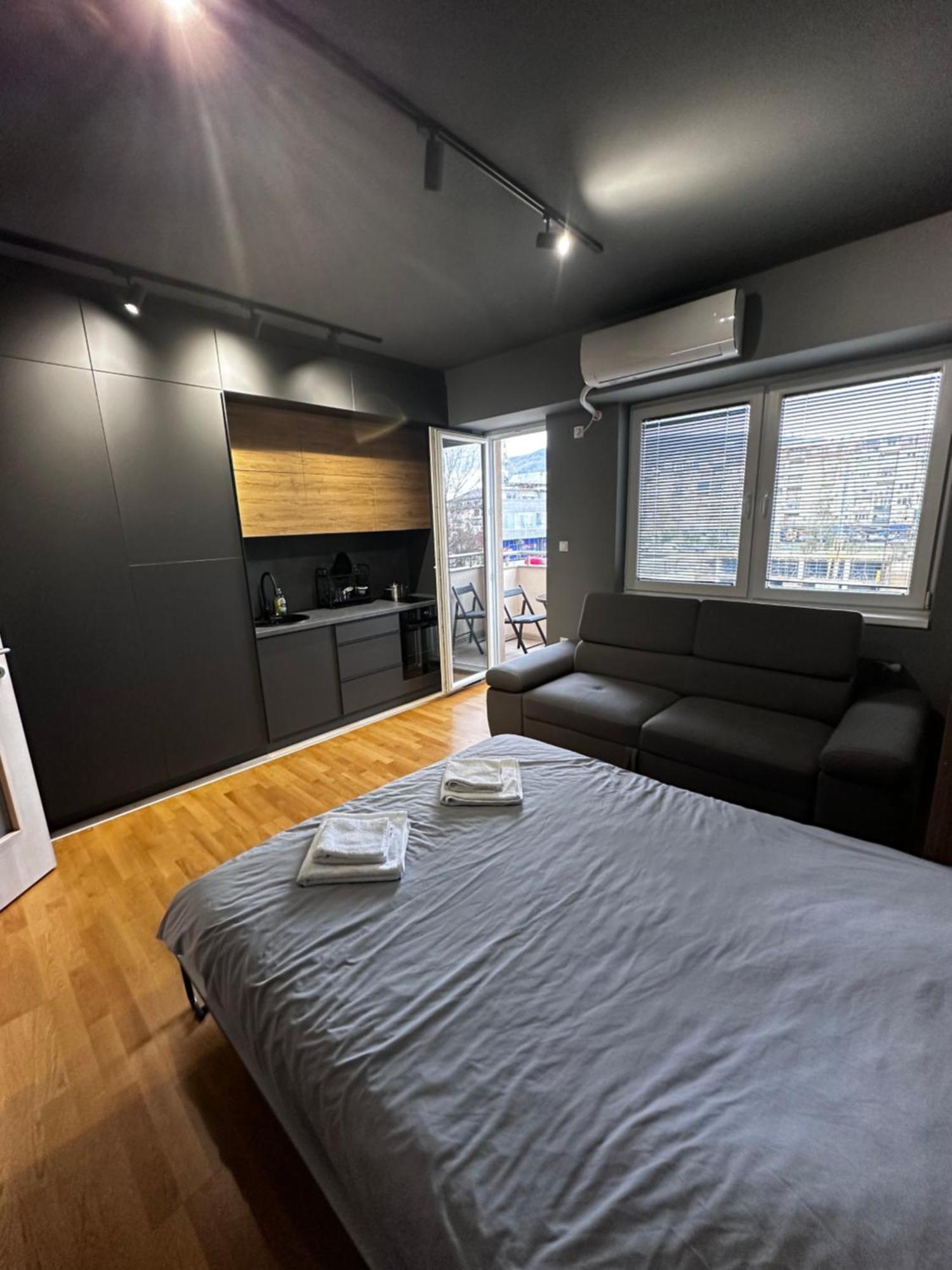Ambe Apartments Bitola Exterior foto